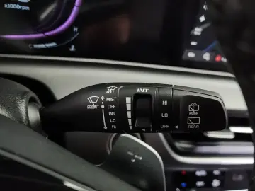 2023 Kia Seltos с пробегом 7 934 км