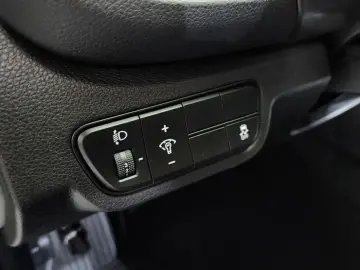 2023 Kia Seltos с пробегом 7 934 км