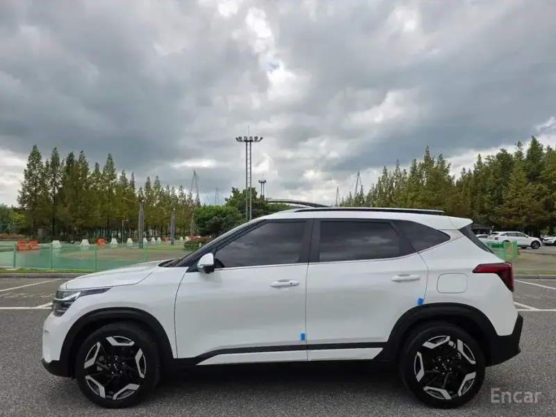 2023 Kia Seltos с пробегом 54 576 км