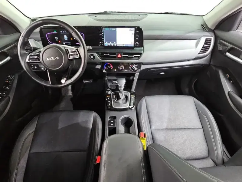 2023 Kia Seltos с пробегом 47 661 км
