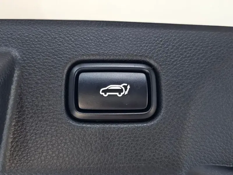 2023 Kia Seltos с пробегом 44 603 км