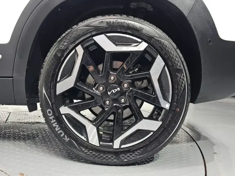 2023 Kia Seltos с пробегом 44 603 км