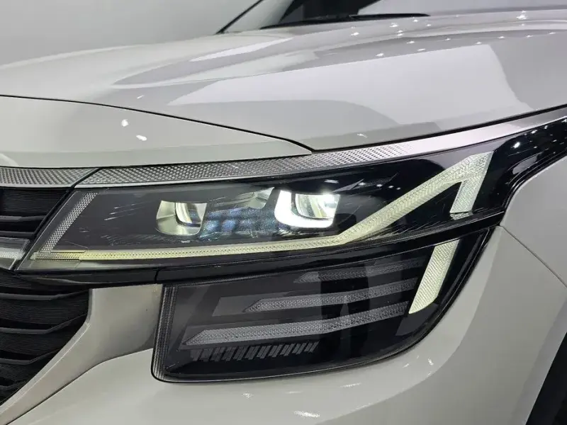 2023 Kia Seltos с пробегом 44 603 км
