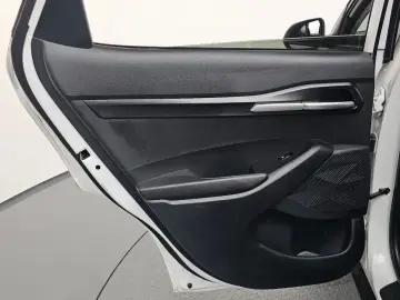 2023 Kia Seltos с пробегом 47 661 км