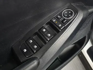 2023 Kia Seltos с пробегом 47 661 км