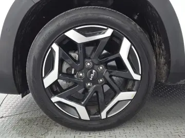 2023 Kia Seltos с пробегом 95 071 км