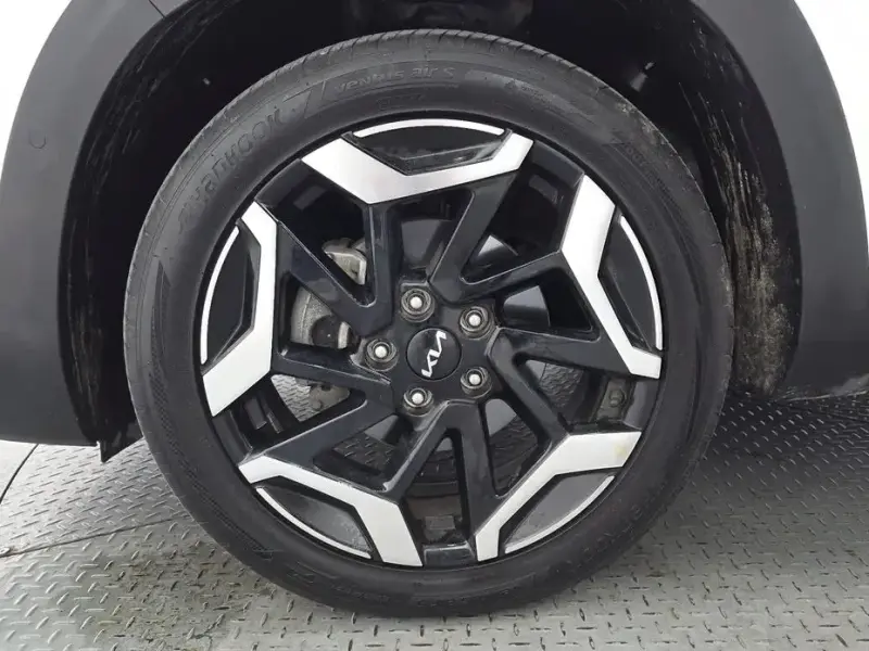 2023 Kia Seltos с пробегом 95 071 км