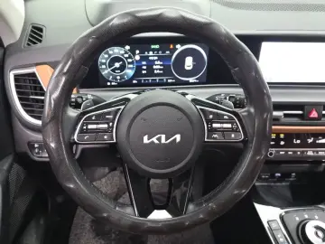 2023 Kia Seltos с пробегом 95 071 км