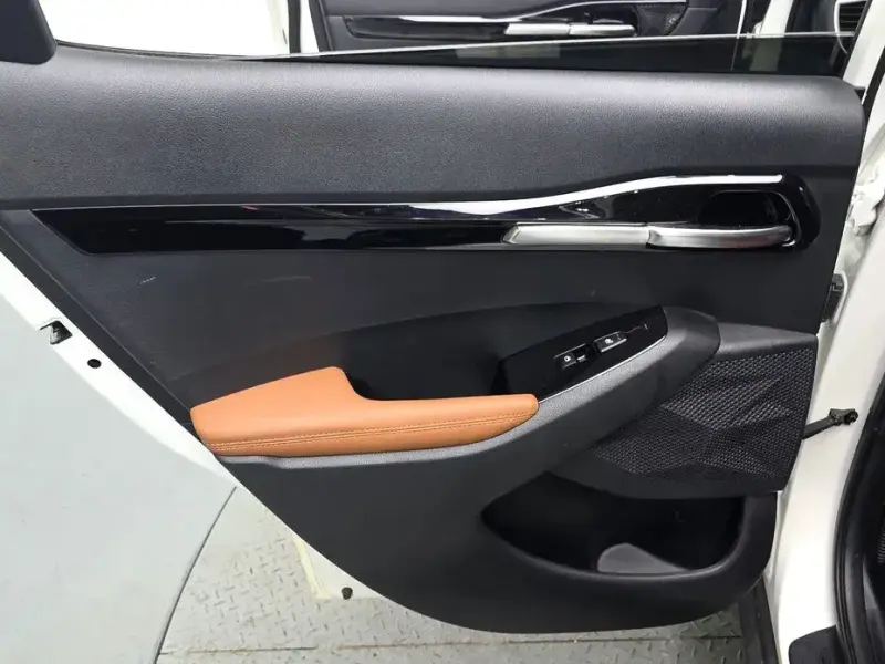 2023 Kia Seltos с пробегом 95 071 км