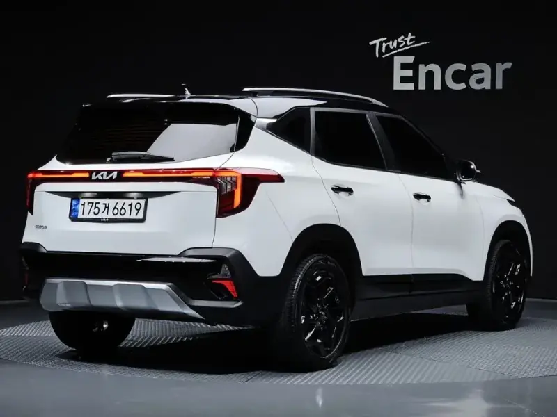 2023 Kia Seltos с пробегом 48 016 км