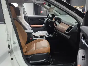 2023 Kia Seltos с пробегом 48 016 км