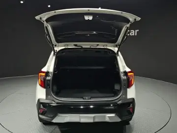 2023 Kia Seltos с пробегом 48 016 км