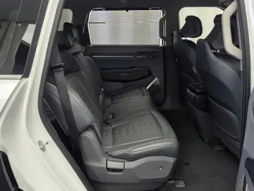 2023 Kia EV9 с пробегом 69 670 км