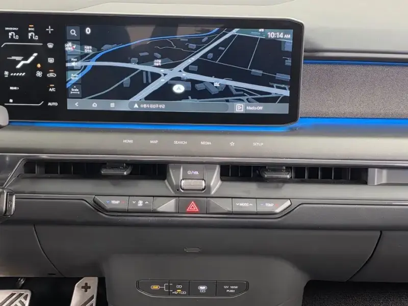 2023 Kia EV9 с пробегом 69 670 км