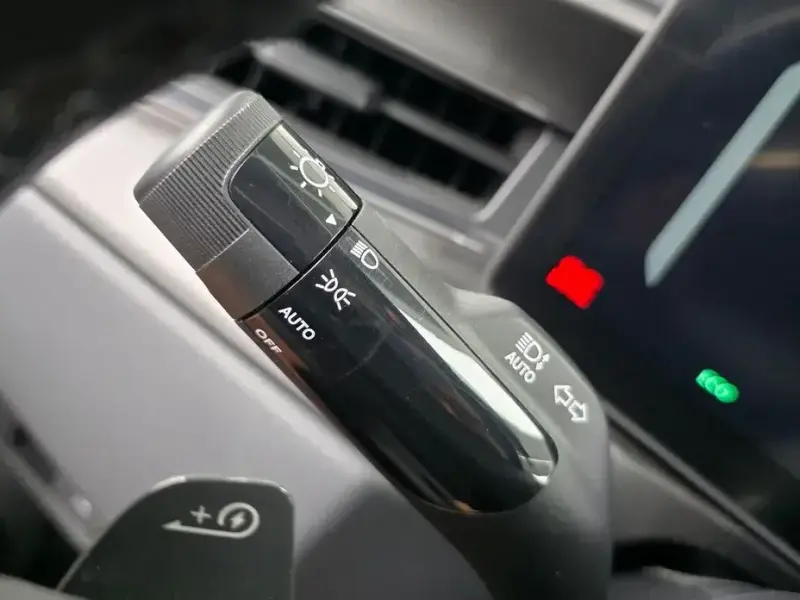 2023 Kia EV9 с пробегом 69 670 км