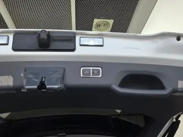 2023 Kia EV9 с пробегом 69 670 км