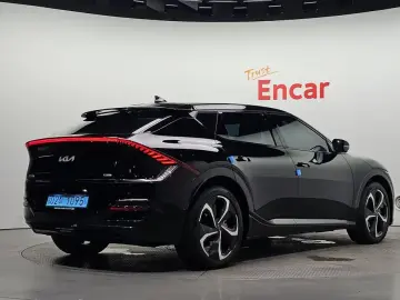 2023 Kia EV6 с пробегом 51 885 км