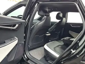 2023 Kia EV6 с пробегом 51 885 км