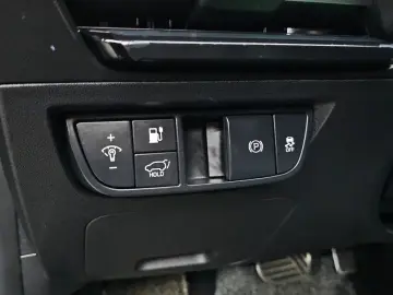 2023 Kia EV6 с пробегом 51 885 км
