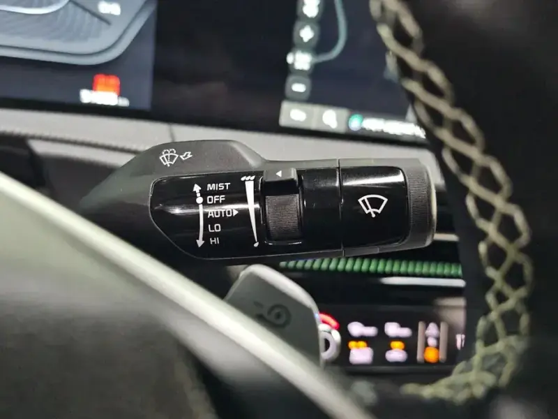 2023 Kia EV6 с пробегом 51 885 км
