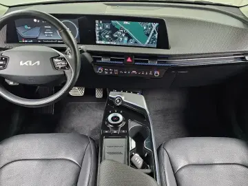 2022 Kia EV6 с пробегом 84 342 км