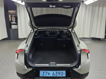 2022 Kia EV6 с пробегом 84 342 км