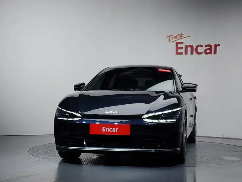 2022 Kia EV6 с пробегом 61 191 км
