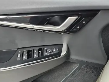 2022 Kia EV6 с пробегом 84 342 км