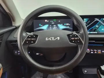 2022 Kia EV6 с пробегом 61 191 км