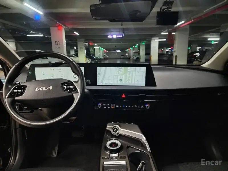 2022 Kia EV6 с пробегом 71 630 км