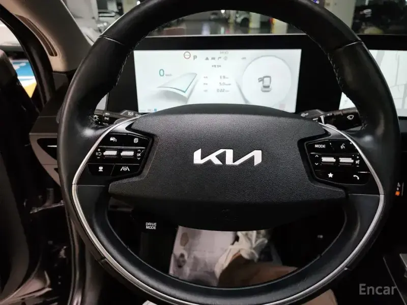 2022 Kia EV6 с пробегом 71 630 км