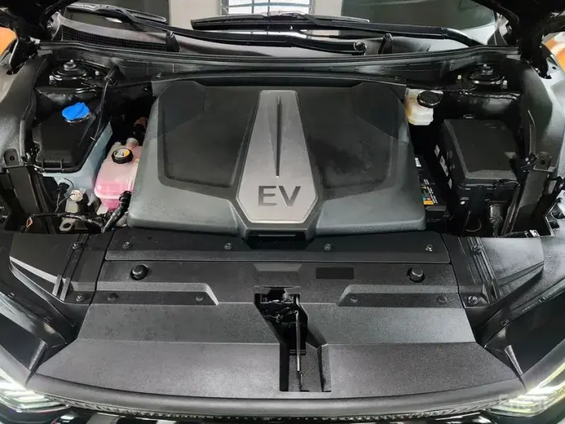 2022 Kia EV6 с пробегом 71 630 км