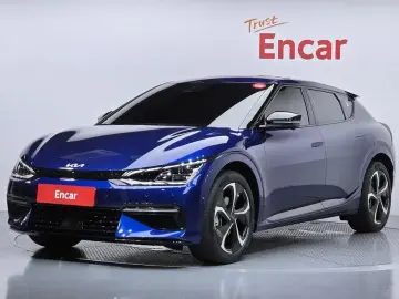 2022 Kia EV6 с пробегом 67 525 км
