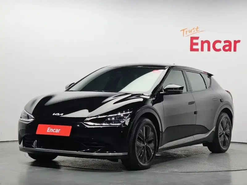 2023 Kia EV6 с пробегом 79 092 км