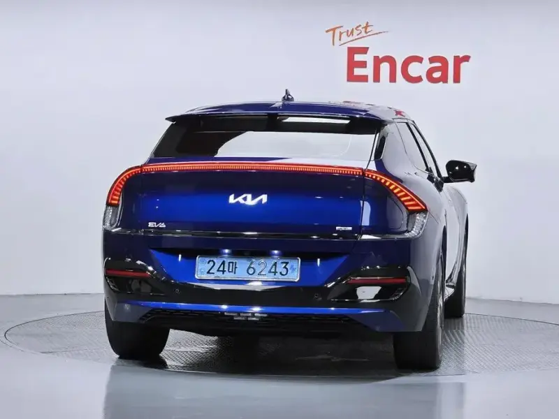 2022 Kia EV6 с пробегом 67 525 км