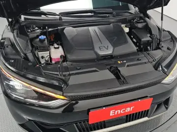 2023 Kia EV6 с пробегом 79 092 км