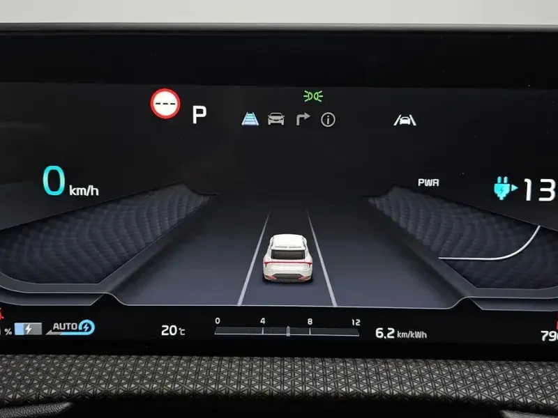2023 Kia EV6 с пробегом 79 092 км