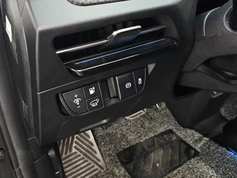 2023 Kia EV6 с пробегом 79 092 км