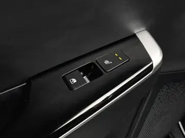 2023 Kia EV6 с пробегом 79 092 км