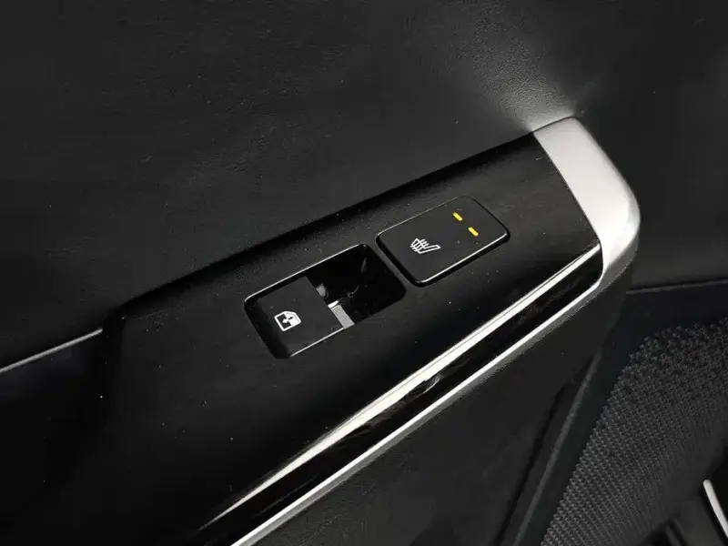 2023 Kia EV6 с пробегом 79 092 км