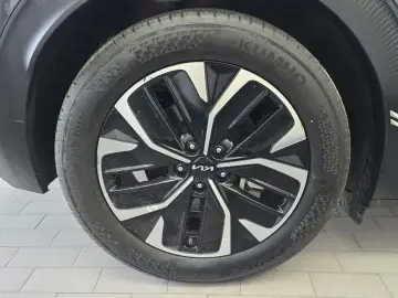 2022 Kia EV6 с пробегом 13 845 км