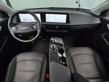 2022 Kia EV6 с пробегом 13 845 км