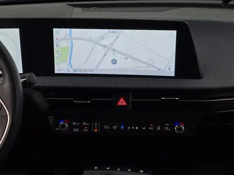 2022 Kia EV6 с пробегом 13 845 км