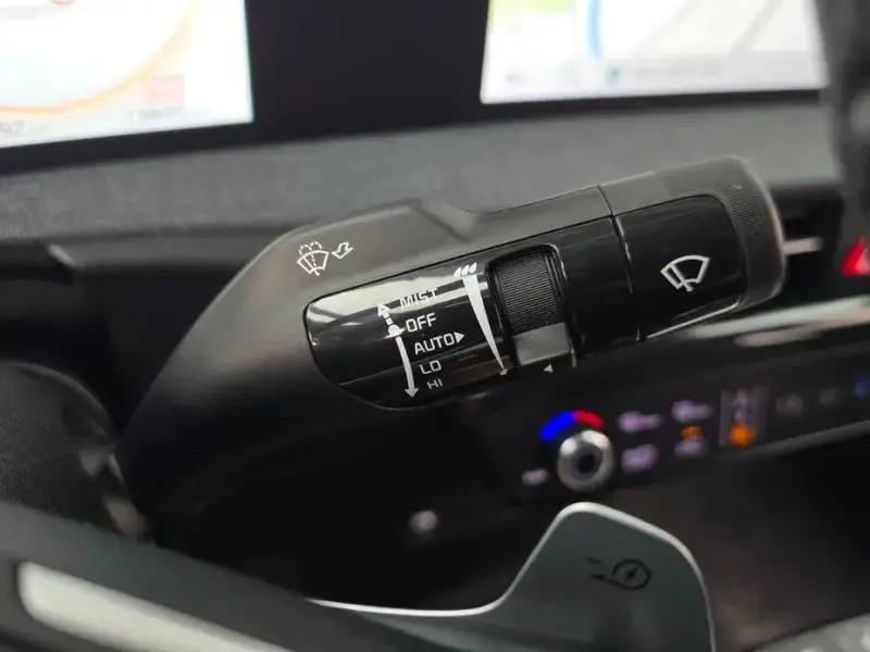 2022 Kia EV6 с пробегом 13 845 км