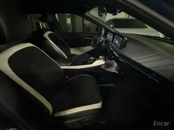 2022 Kia EV6 с пробегом 67 525 км