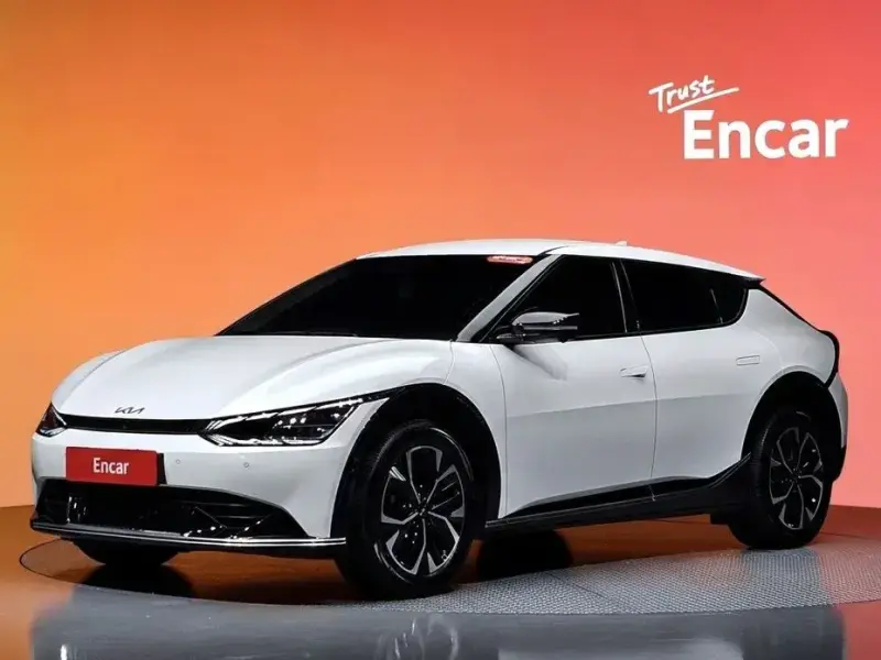 2024 Kia EV6 с пробегом 8 811 км