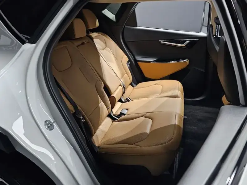 2024 Kia EV6 с пробегом 8 811 км