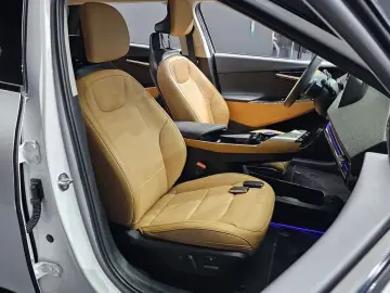 2024 Kia EV6 с пробегом 8 811 км