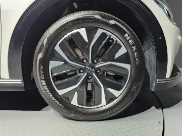 2024 Kia EV6 с пробегом 8 811 км