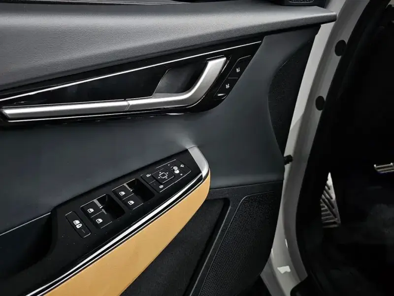 2024 Kia EV6 с пробегом 8 811 км